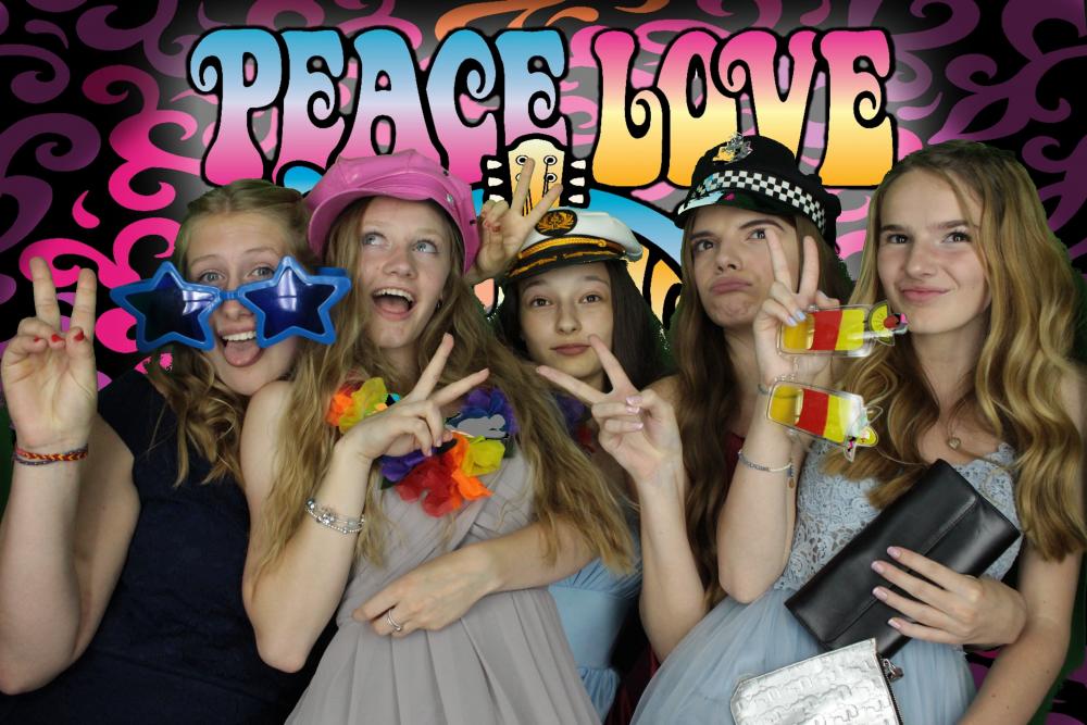 Christ School Prom | View more photos from the event at gallery.myphotoboothexperience.co.uk/u/MyPhotoBoothExperienceLtd/Christ-School-Prom